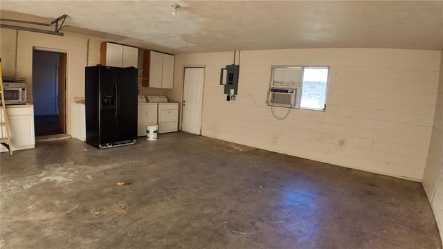 5026 N SOCRUM LOOP ROAD, Lakeland, FL 33809