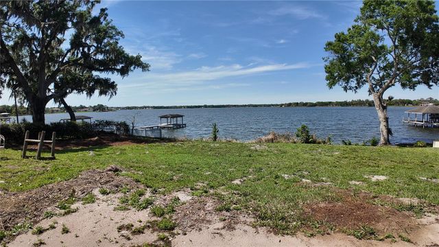 5026 N SOCRUM LOOP ROAD, Lakeland, FL 33809