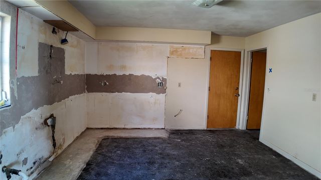 5026 N SOCRUM LOOP ROAD, Lakeland, FL 33809