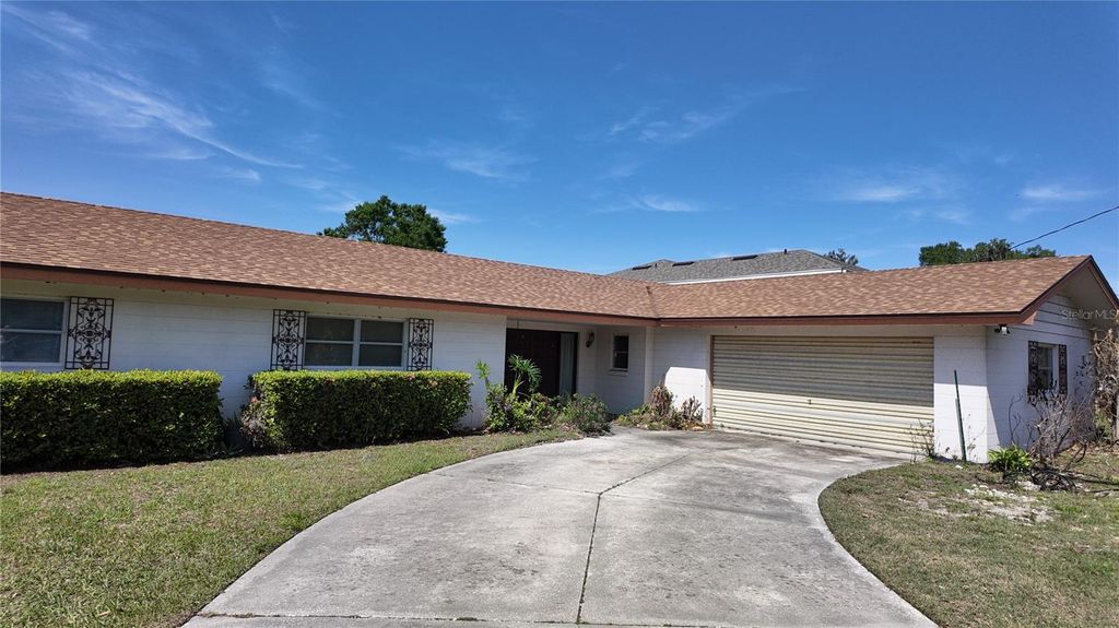 5026 N SOCRUM LOOP ROAD, Lakeland, FL 33809