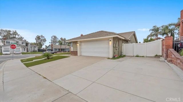 7550 Periwinkle Drive, Fontana, CA 92336