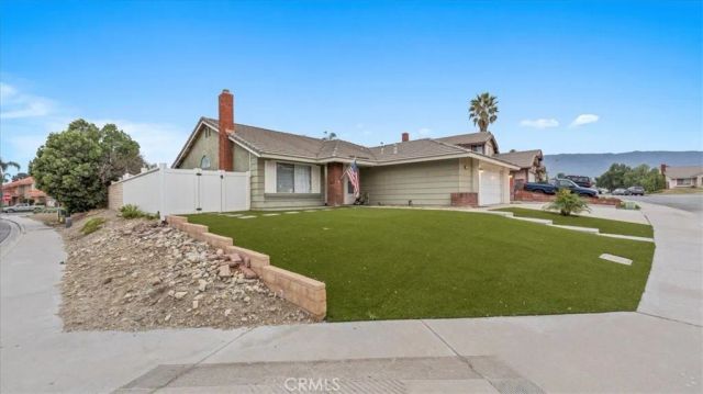 7550 Periwinkle Drive, Fontana, CA 92336