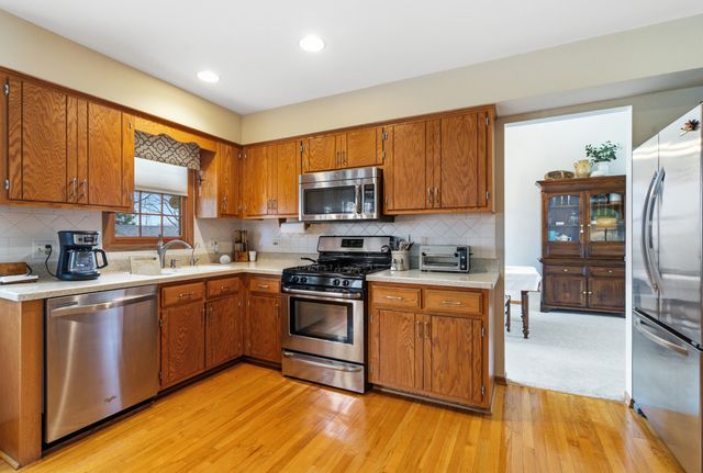 16326 S Jannel Court, Lockport, IL 60441