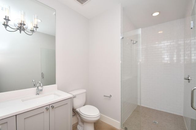 818 Knox Street, Houston, TX 77007