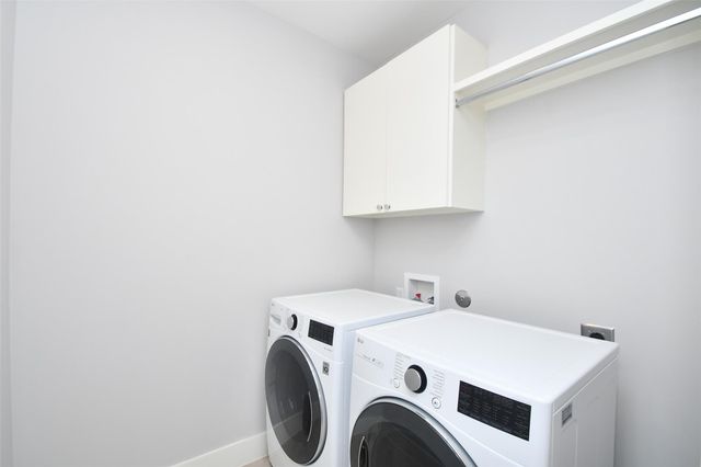 818 Knox Street, Houston, TX 77007