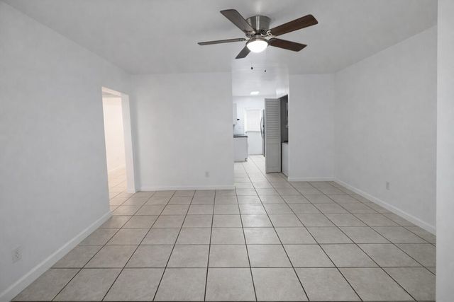 1329 NE 17th Avenue 3, Fort Lauderdale, FL 33304