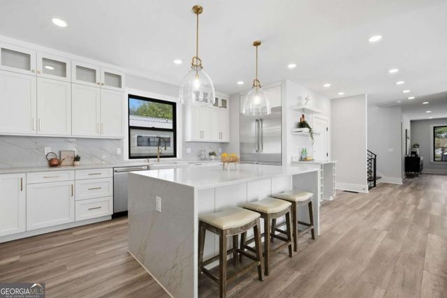 415 Westside Drive, Roswell, GA 30075