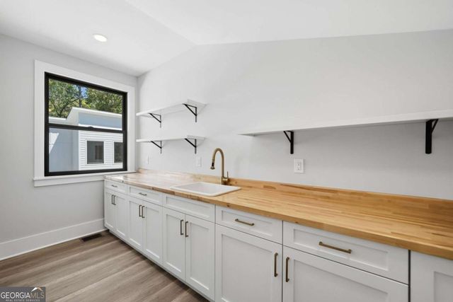 415 Westside Drive, Roswell, GA 30075