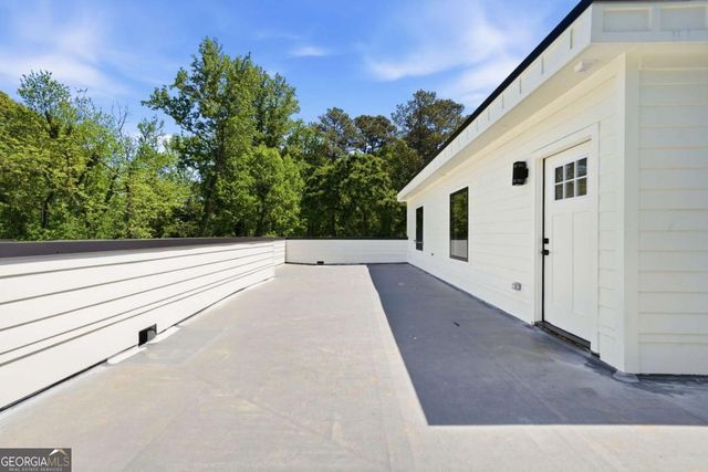 415 Westside Drive, Roswell, GA 30075