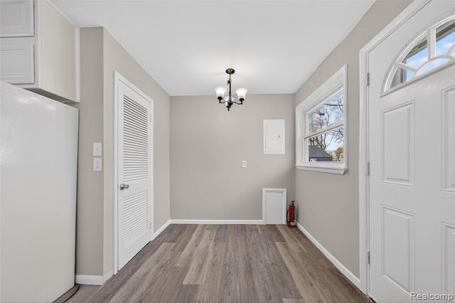 5357 Sashabaw Road, Clarkston, MI 48346