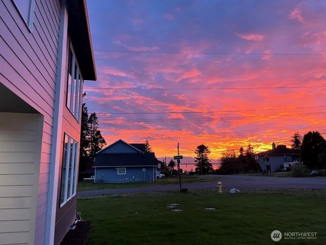 1203 Byrd Street, Coupeville, WA 98239