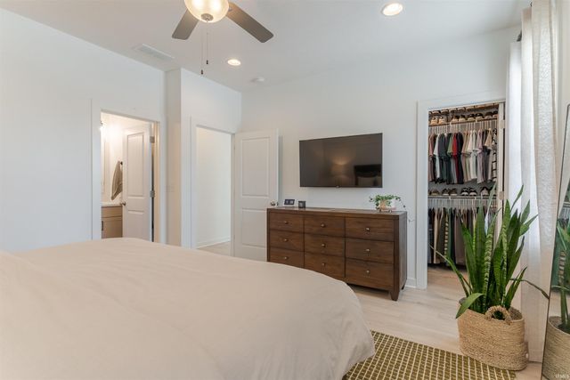 9998 Monte Way, Newburgh, IN 47630