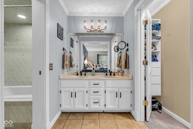 9123 Behner Brook Drive, Indianapolis, IN 46250