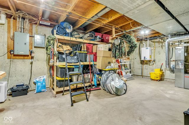 9123 Behner Brook Drive, Indianapolis, IN 46250