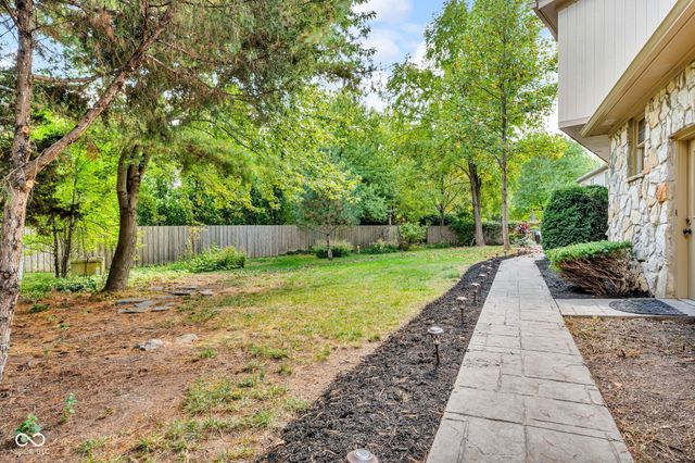 9123 Behner Brook Drive, Indianapolis, IN 46250