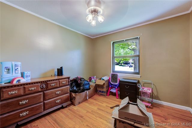 306 Country Club Drive, New Albany, IN 47150
