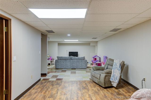 306 Country Club Drive, New Albany, IN 47150
