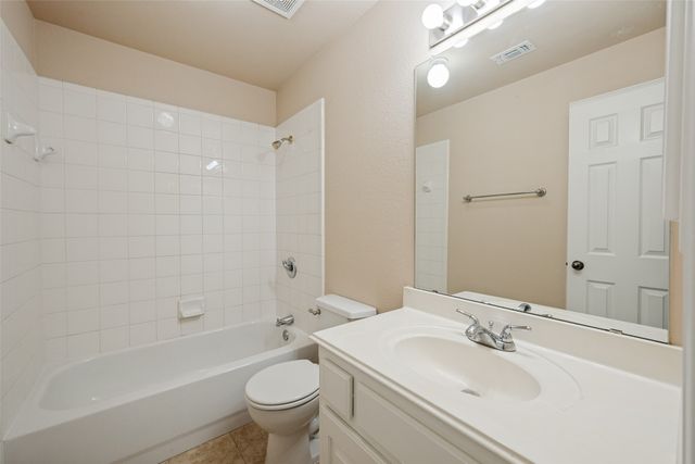 2308 Bear Run Road, Arlington, TX 76001