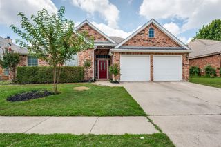 2308 Bear Run Road, Arlington, TX 76001