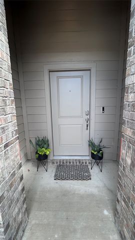 2029 Greenfield Drive, Cedar Hill, TX 75104