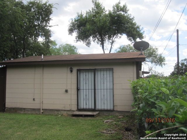 2555 Cincinnati, San Antonio, TX 78228