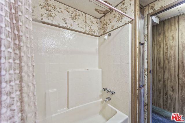 6545 Wilbur Avenue 18, Reseda, CA 91335