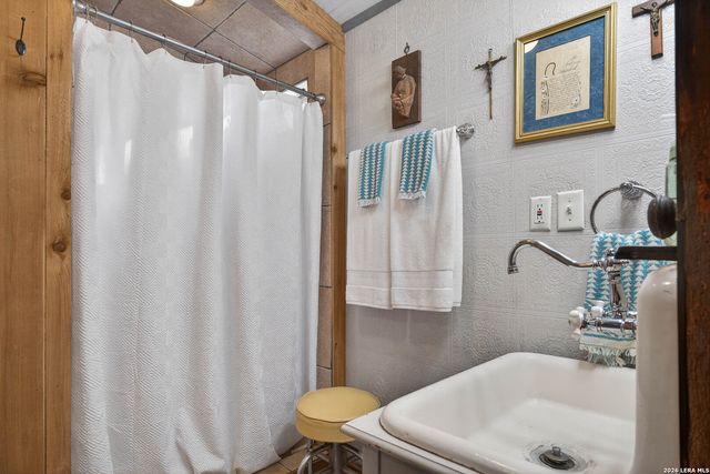 405 Coughran, Pleasanton, TX 78064