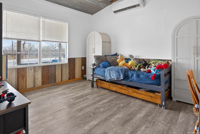 405 Coughran, Pleasanton, TX 78064