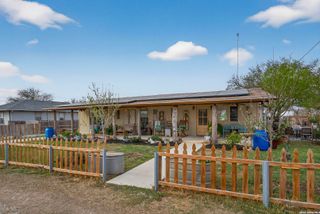 405 Coughran, Pleasanton, TX 78064