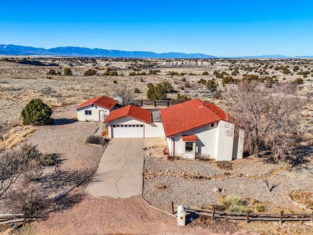 1003 S Tierra Buena Dr, Pueblo West, CO 81007