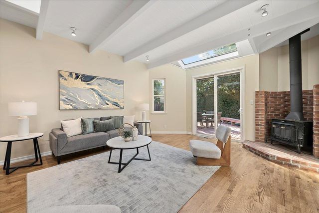 1172 Woodrow Street, Redwood City, CA 94061