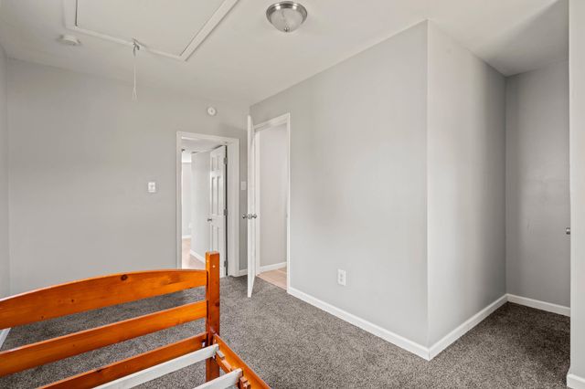 442 S JENKINS ST, Centralia, MO 65240