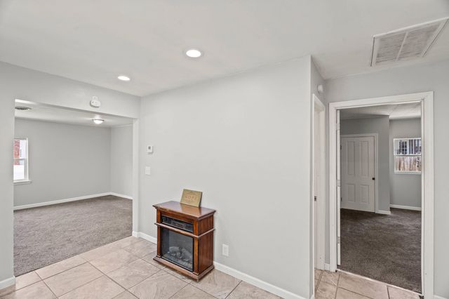 442 S JENKINS ST, Centralia, MO 65240