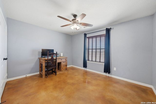 3690 RAKOWITZ RD, Adkins, TX 78101