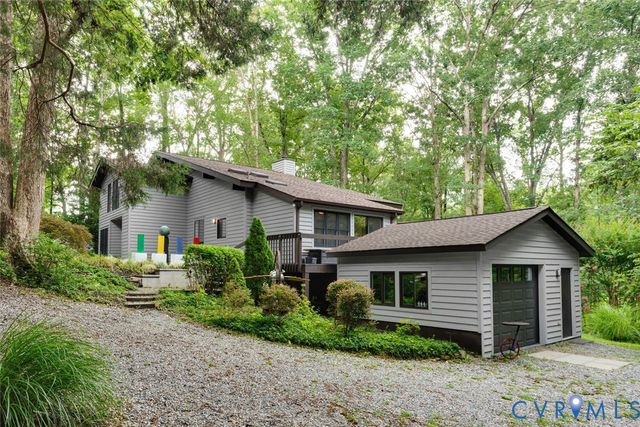 1474 Timber Rdg, Maidens, VA 23102