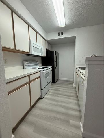 2208 ANTIGUA PLACE 914, Kissimmee, FL 34741
