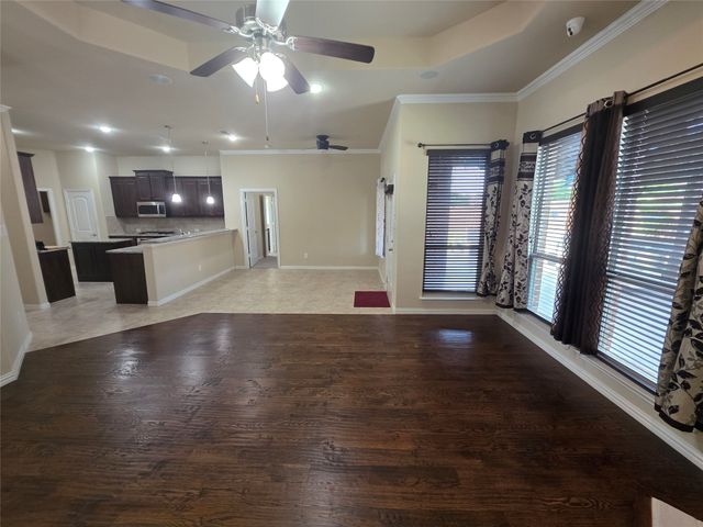 2016 Milano Lane, Lewisville, TX 75077
