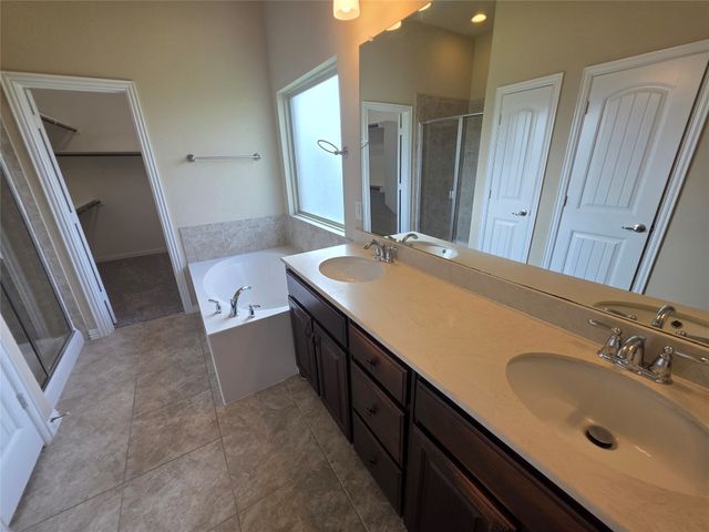 2016 Milano Lane, Lewisville, TX 75077