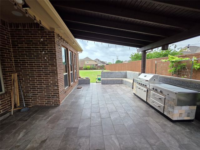 2016 Milano Lane, Lewisville, TX 75077