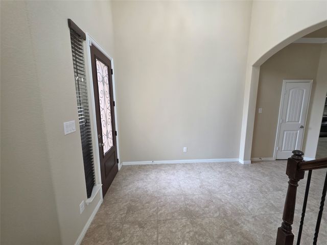 2016 Milano Lane, Lewisville, TX 75077