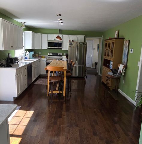 134 Leavitt Road, Belmont, NH 03220