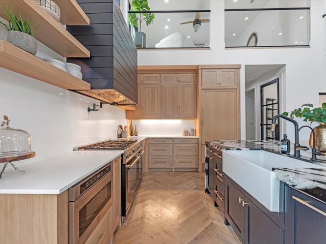 1030 Voight Street, Houston, TX 77009