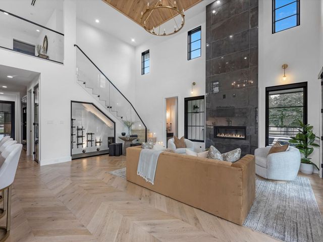 1030 Voight Street, Houston, TX 77009