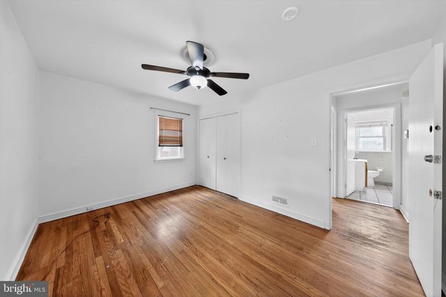 3 S GLEN AVE, New Castle, DE 19720