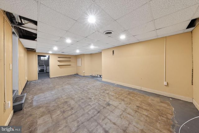 3 S GLEN AVE, New Castle, DE 19720