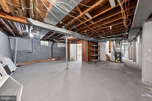 3 S GLEN AVE, New Castle, DE 19720