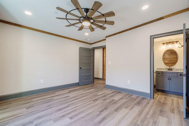 34 Depot Street 25, Hartwell, GA 30643