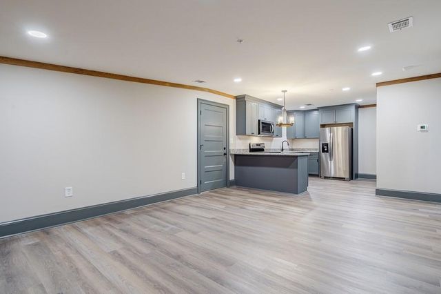 34 Depot Street 25, Hartwell, GA 30643