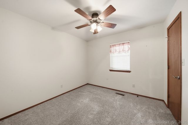 530 E D Street, Jenks, OK 74037