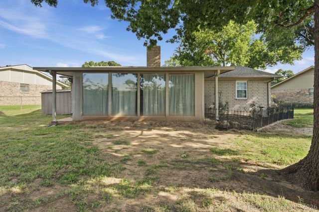 530 E D Street, Jenks, OK 74037